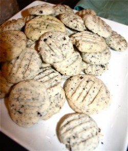 “Got the Blues?” Tea infused Shortbread Cookies